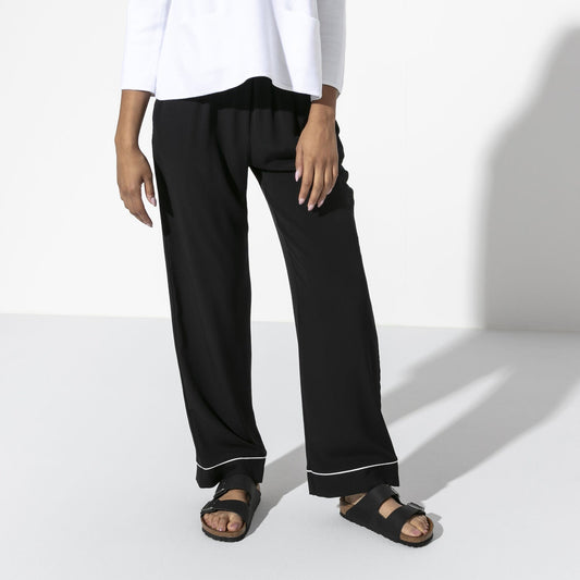 Birkenstock Arizona Soft Footbed Natural Leather Oiled in Black