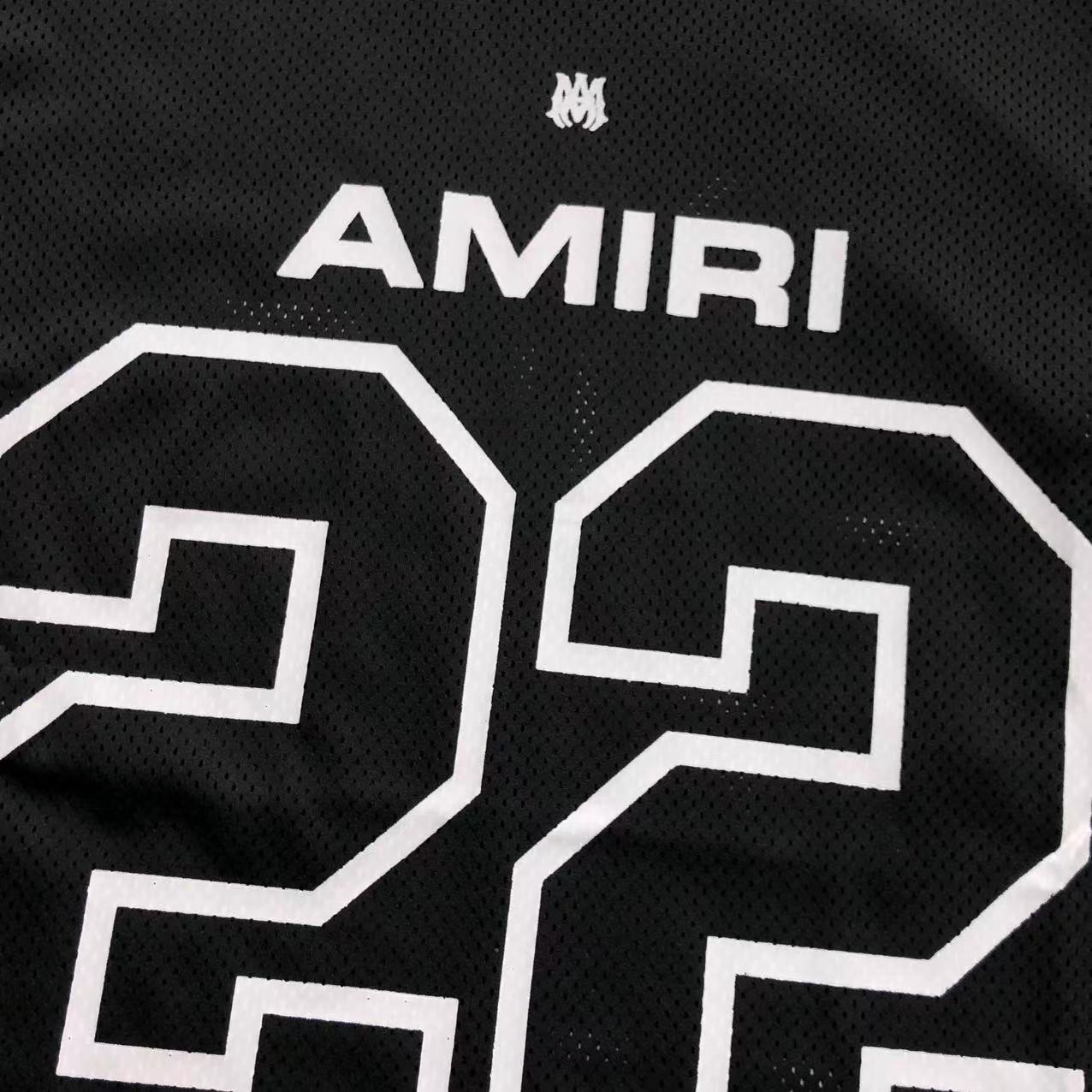 Amiri Shorts & Tshirt
