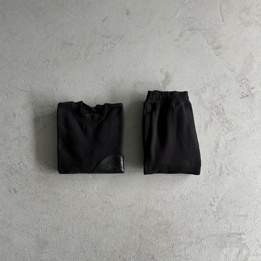 Synaworld Round Neck Suit Black