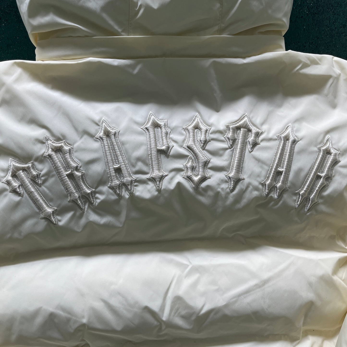 Trapstar Puffer Jacket Detachable Hooded Irongate