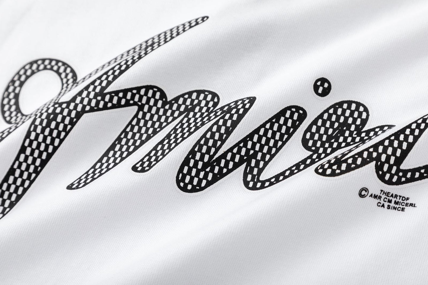 AMRI Filigree Tee