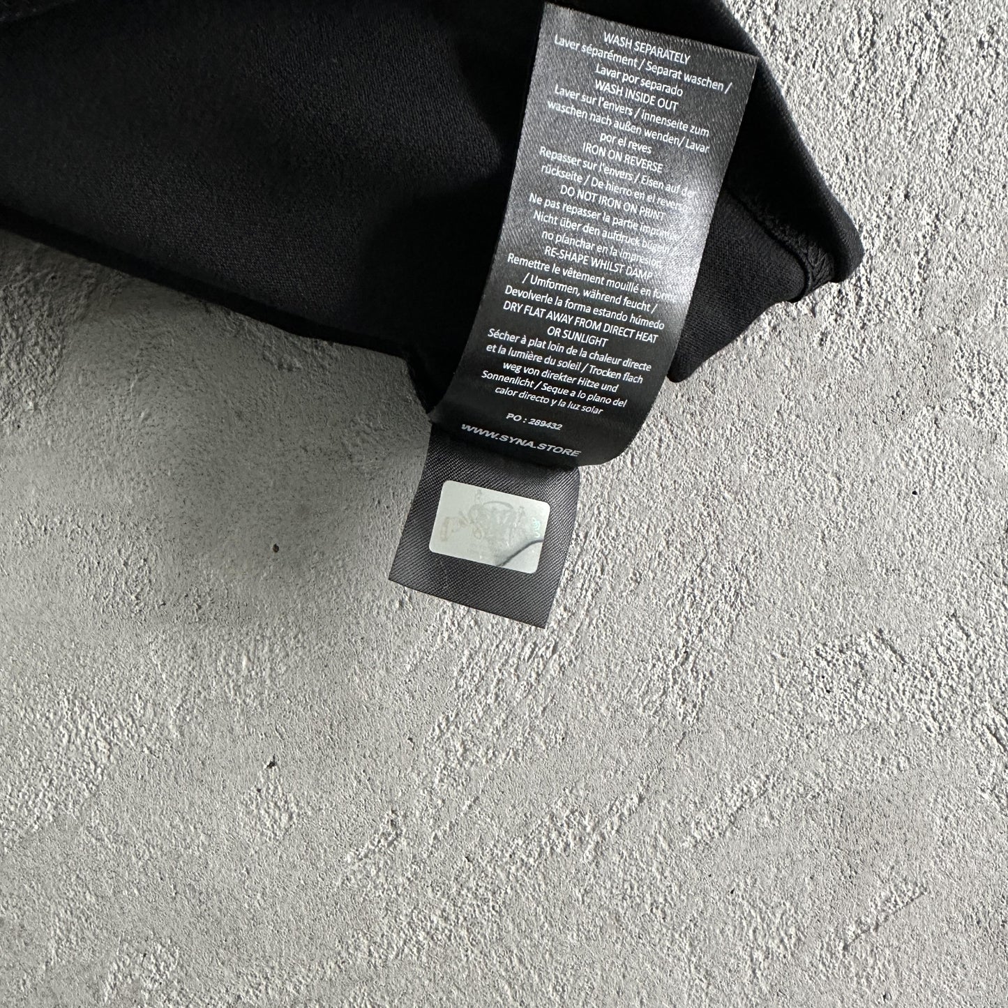 Synaworld Tshirt Mobile