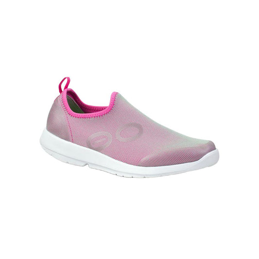 OOFOS Women's OOmg Sport Low Shoe in White/Fuschia
