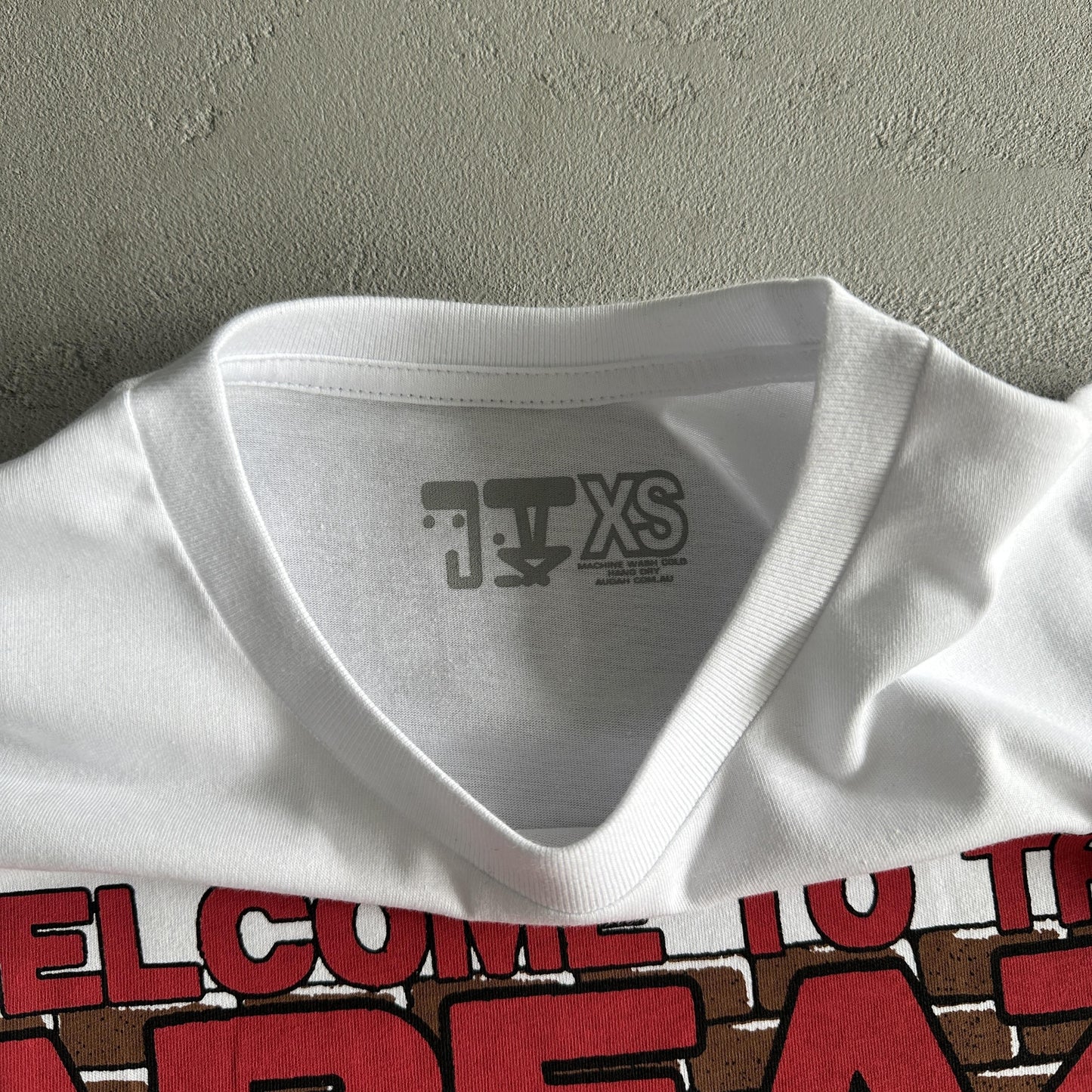 Synaworld Tshirt Graffiti