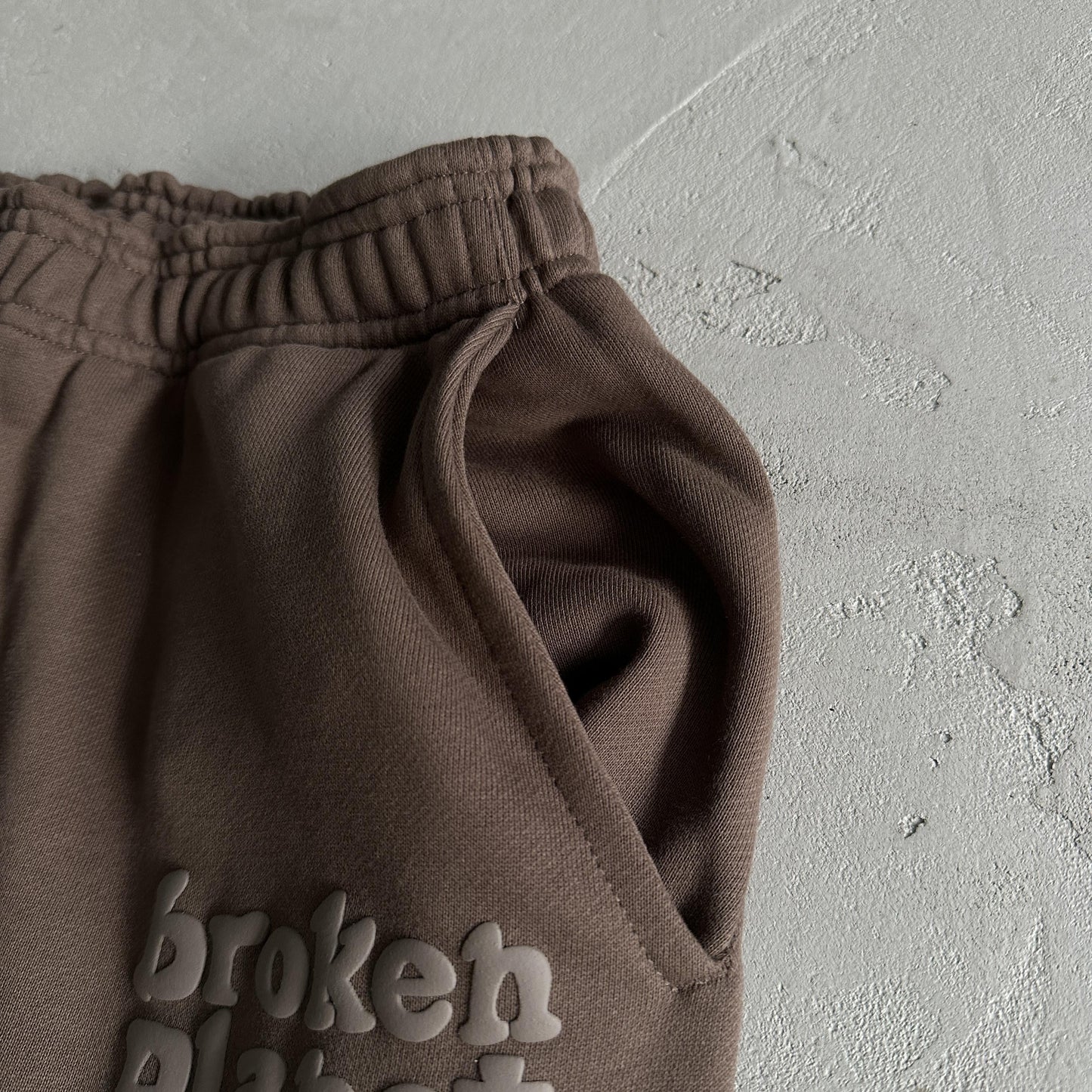 Broken P Granite Base Suit