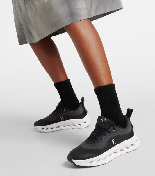 LOEWE Pre-Loved x On Cloudtilt 2.0 Running Shoes 鈥�Black & White