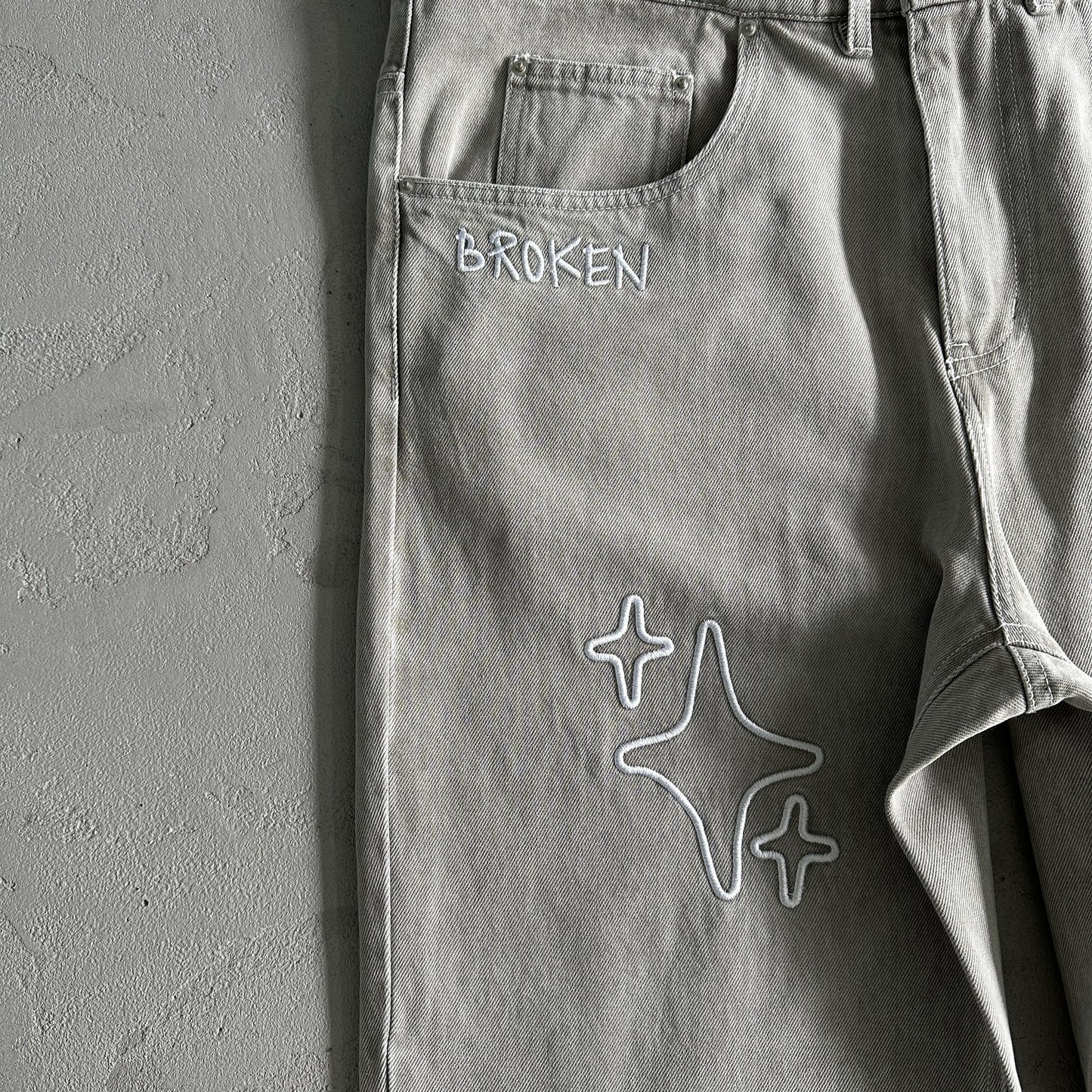 Broken P White Star Pants